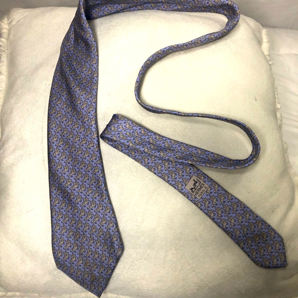 Pegus Hemes-Paris Tie